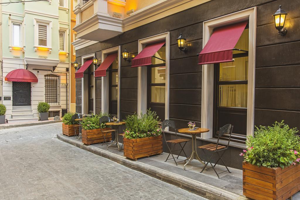 Апартаменти Meroddi Pera Flats *