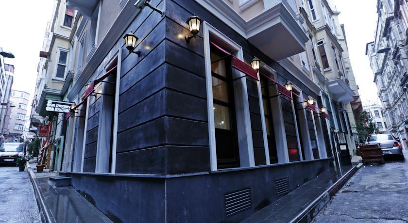 Meroddi Pera Flats Апартаменти Стамбул